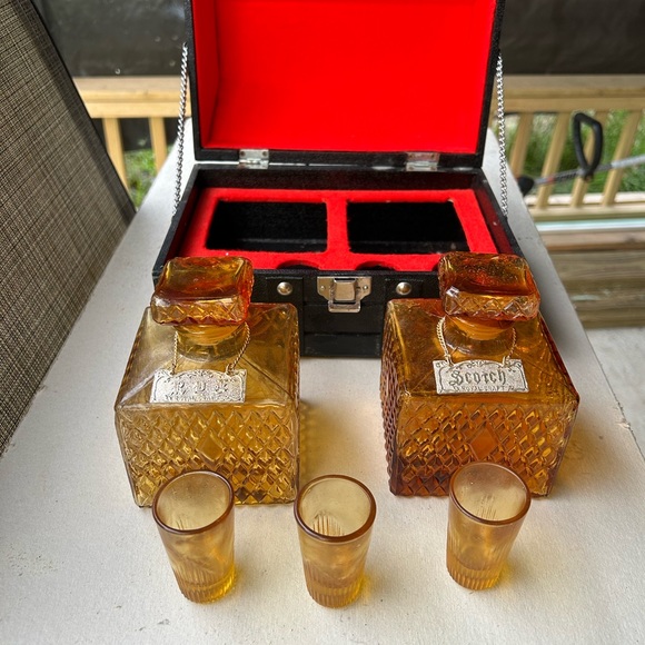 Vintage Whiskey box set - Picture 2 of 15